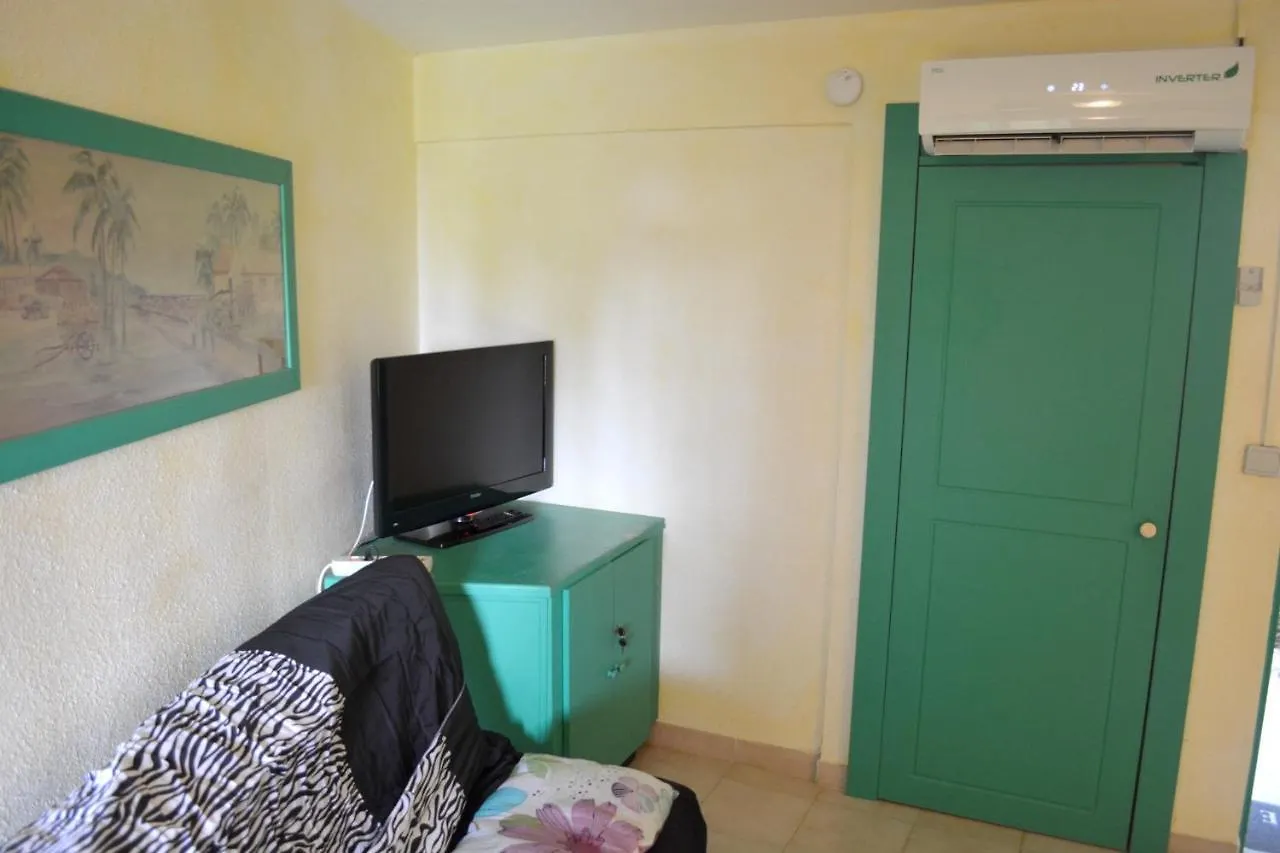 Studio En Bord De Mer A Sainte Anne 25 M² Avec Jardin Caritan 0*,